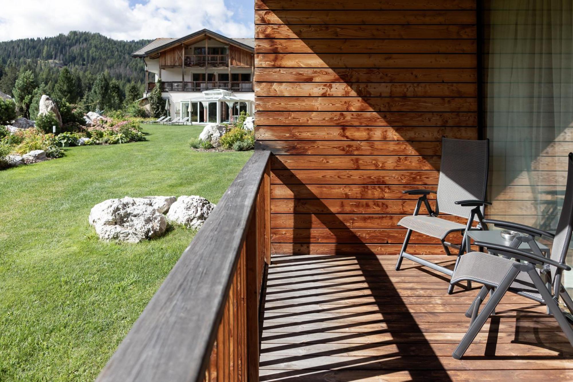 Hotel Gran Paradiso Сан-Кассіано Екстер'єр фото