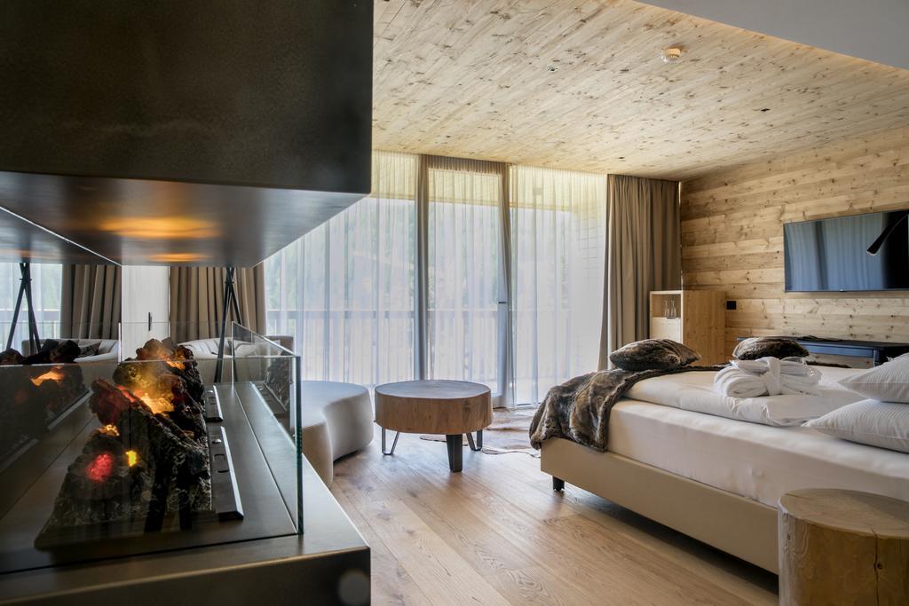 Hotel Gran Paradiso Сан-Кассіано Екстер'єр фото